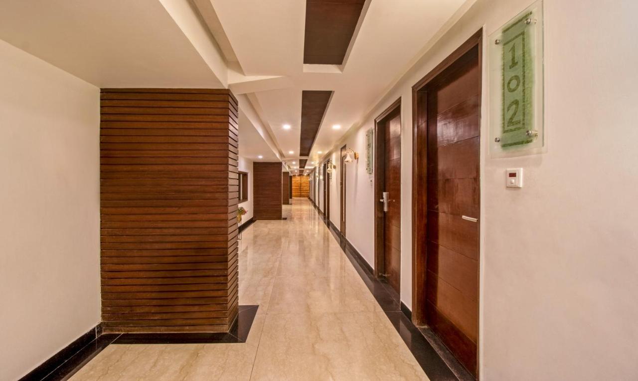 Treebo Premium Queen Of Hills Near Mall Road Мусори Екстериор снимка